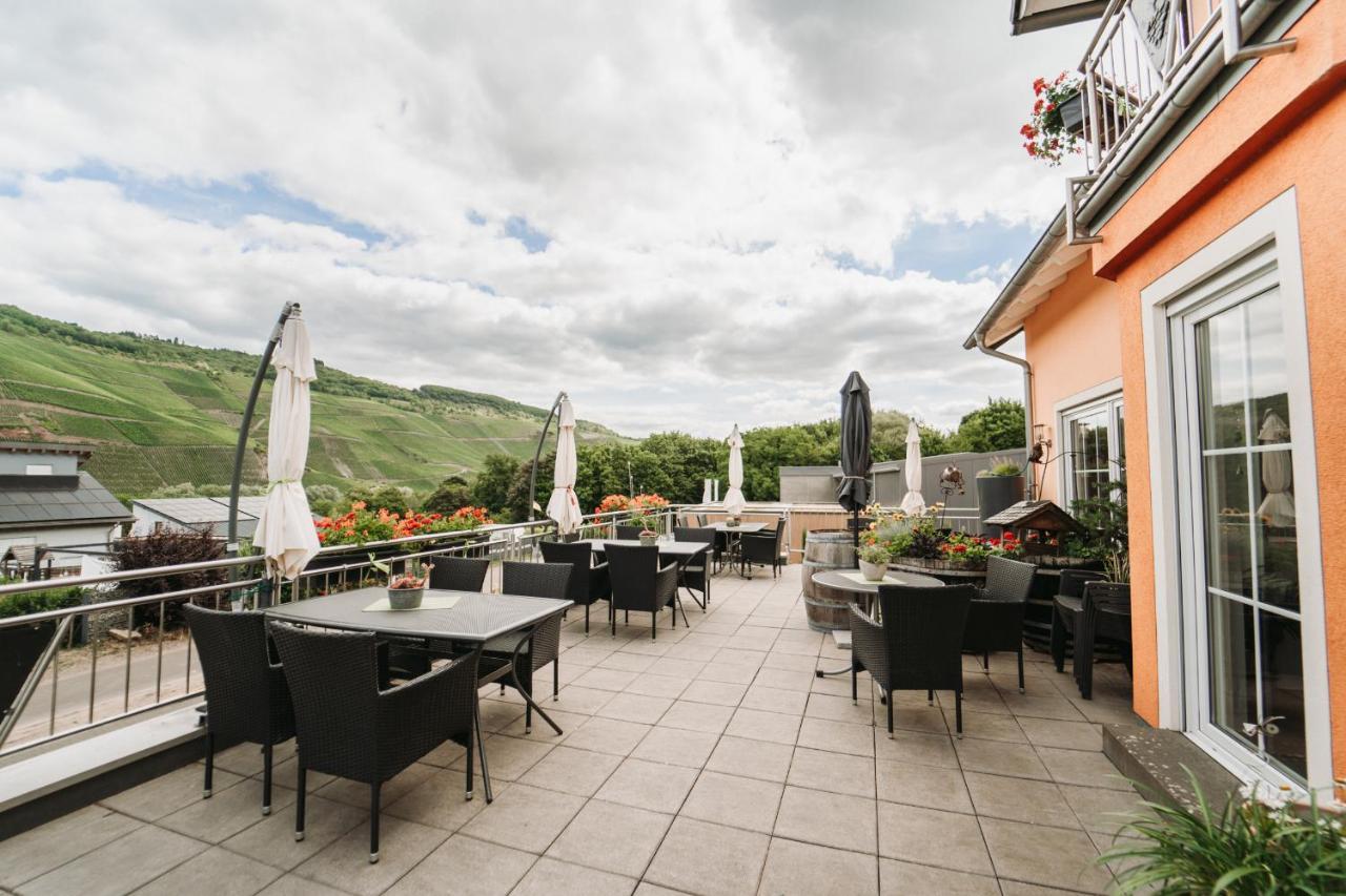 Wein- Und Gaestehaus Schwaab&Sohn Эрден Экстерьер фото